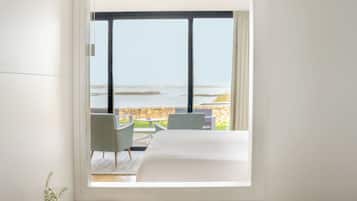 Terrasse Signature, vue Mer | Salle de bain | Articles de toilette gratuits, sĂšche-cheveux, peignoirs, chaussons