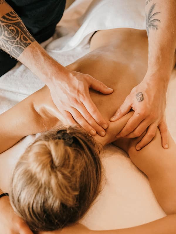 Vasca idromassaggio, bagno turco, trattamenti per il corpo, body wrap