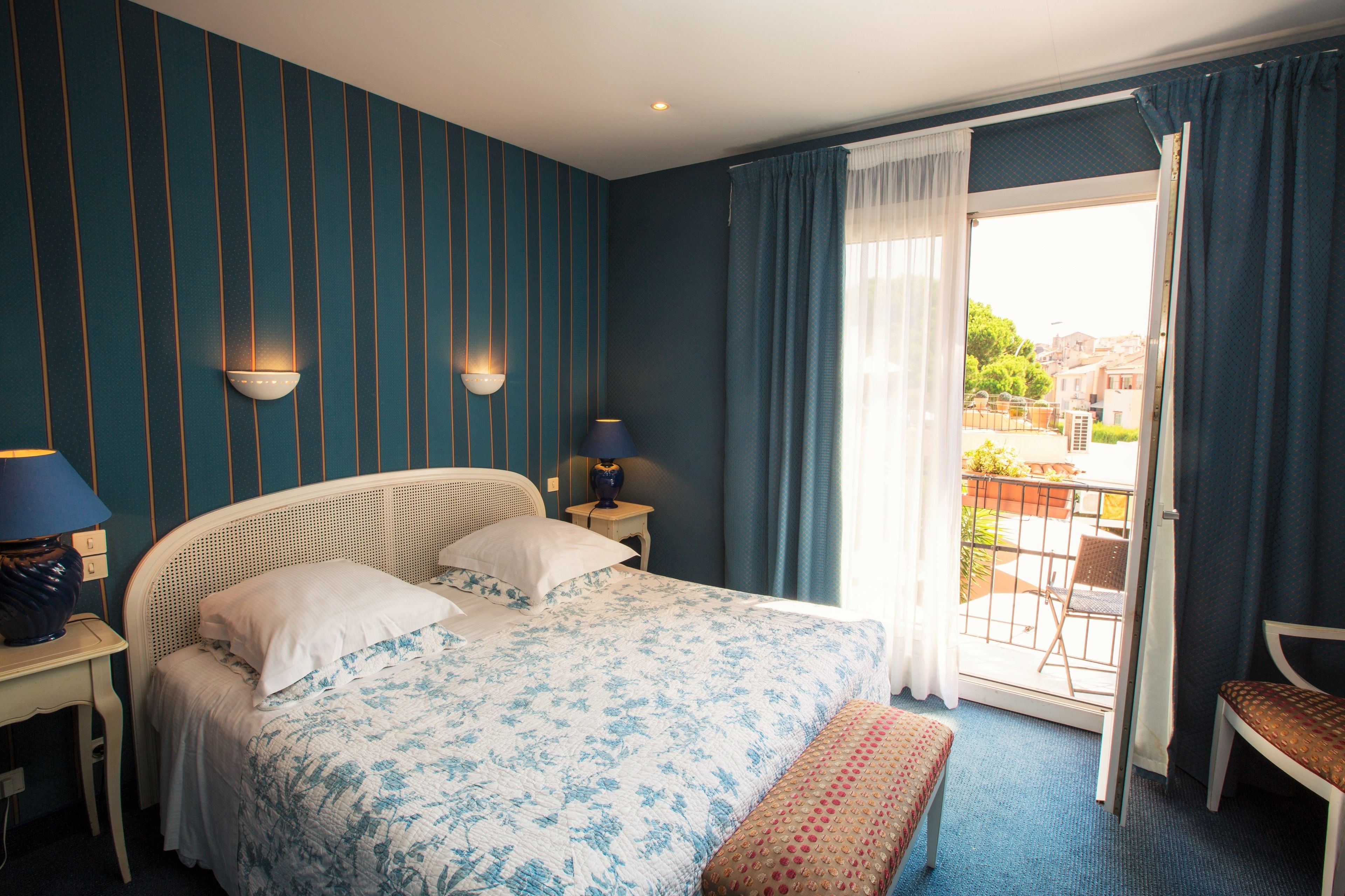 double room, garden view | premium bedding, in-room safe, individually decorated, desk