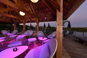 Lunch and dinner served - L'estelle en Camargue (Saintes-Maries-de-la-Mer)