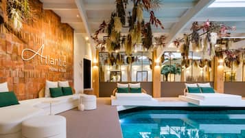 Indoor pool, pool loungers