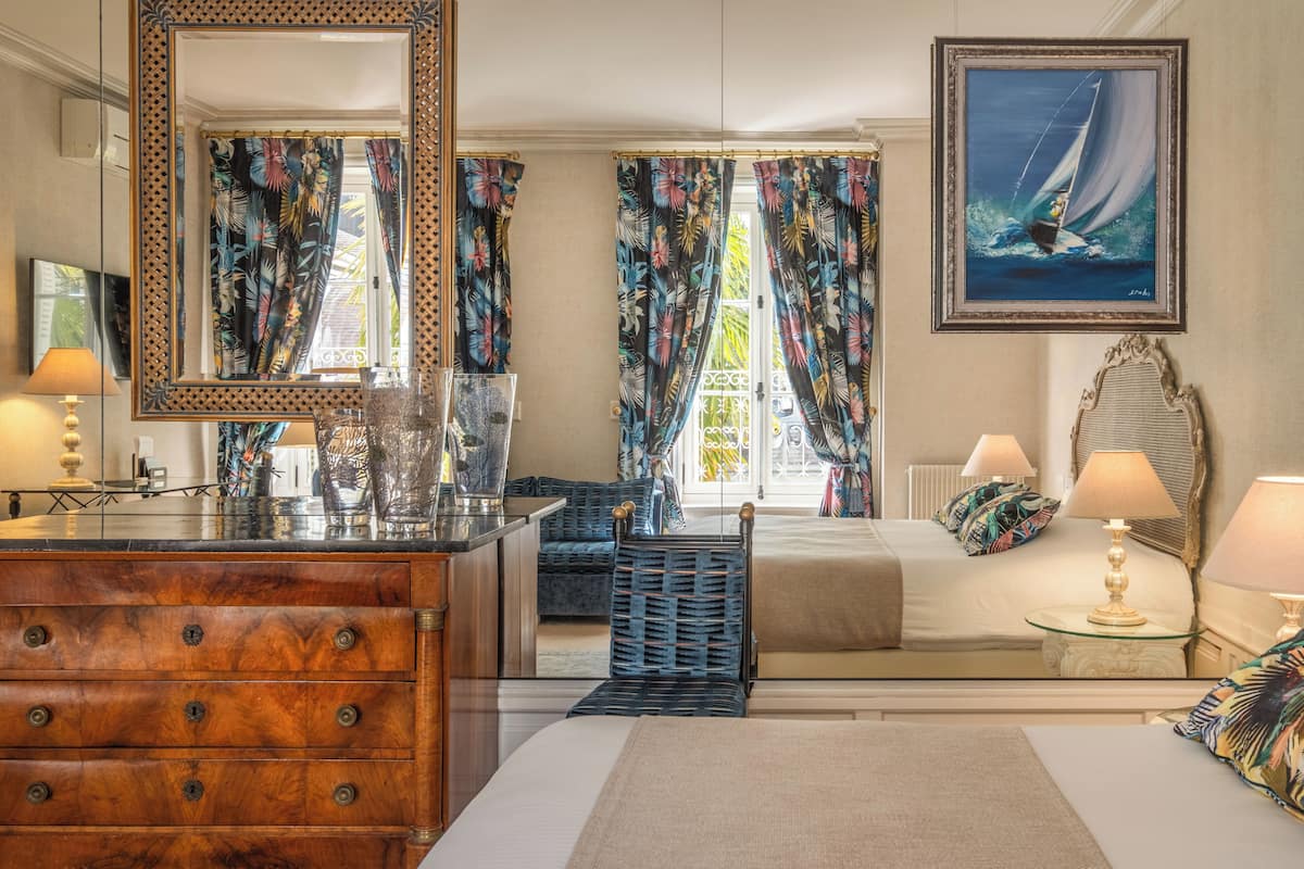 prestige double room | 1 bedroom, premium bedding, select comfort beds, in-room safe