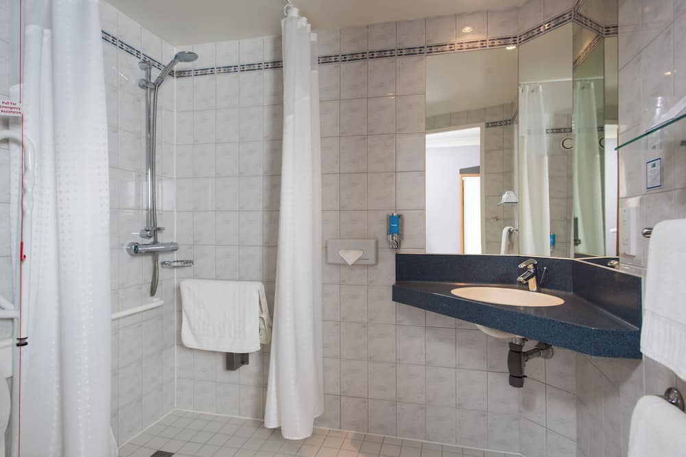Photo - Holiday Inn Express Bristol - Filton by IHG
