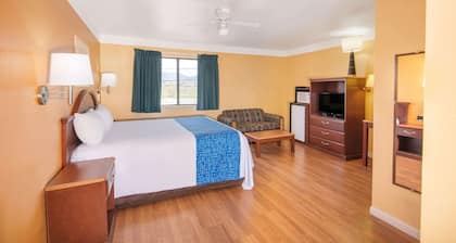 Travelodge by Wyndham Kingman