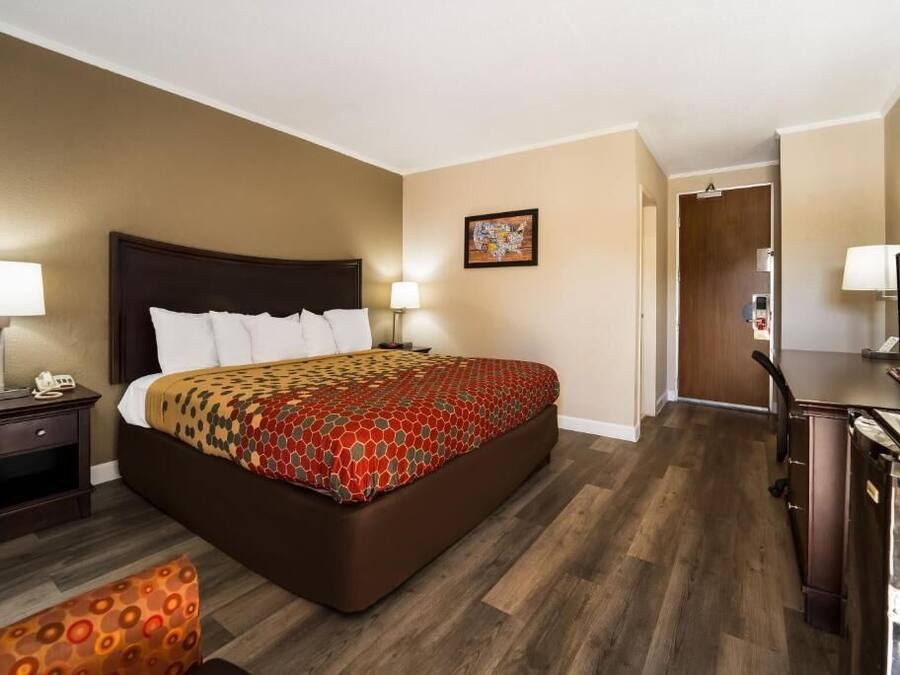 1 Schlafzimmer, Schreibtisch, Bügeleisen/Bügelbrett, kostenloses WLAN