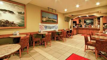 Desayuno continental incluido todos los días