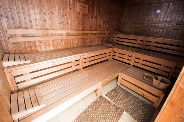 Sauna, steam room, body treatments, body wraps, body scrubs, facials