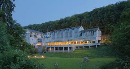 AKZENT Waldhotel Rheingau