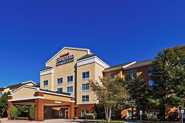 Exterior - Fairfield Inn and Suites by Marriott Austin Northwest/Domain (Austin)