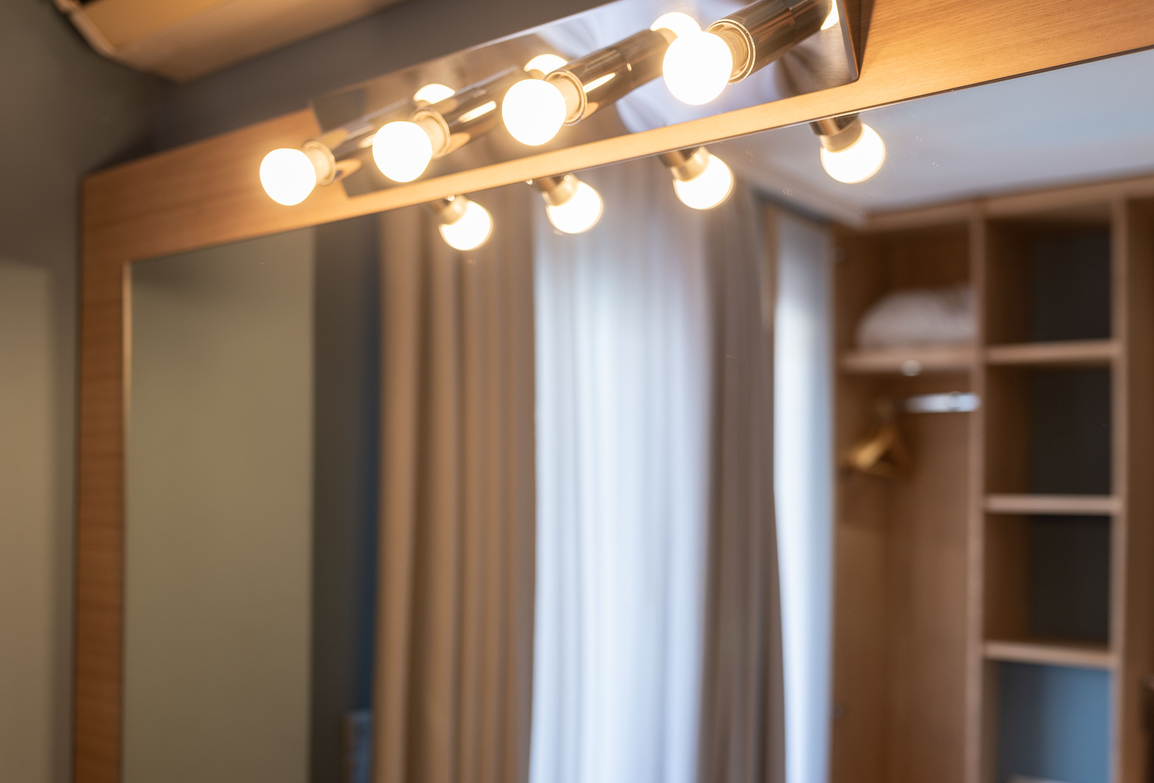 exclusive room | 1 bedroom, minibar, in-room safe, desk