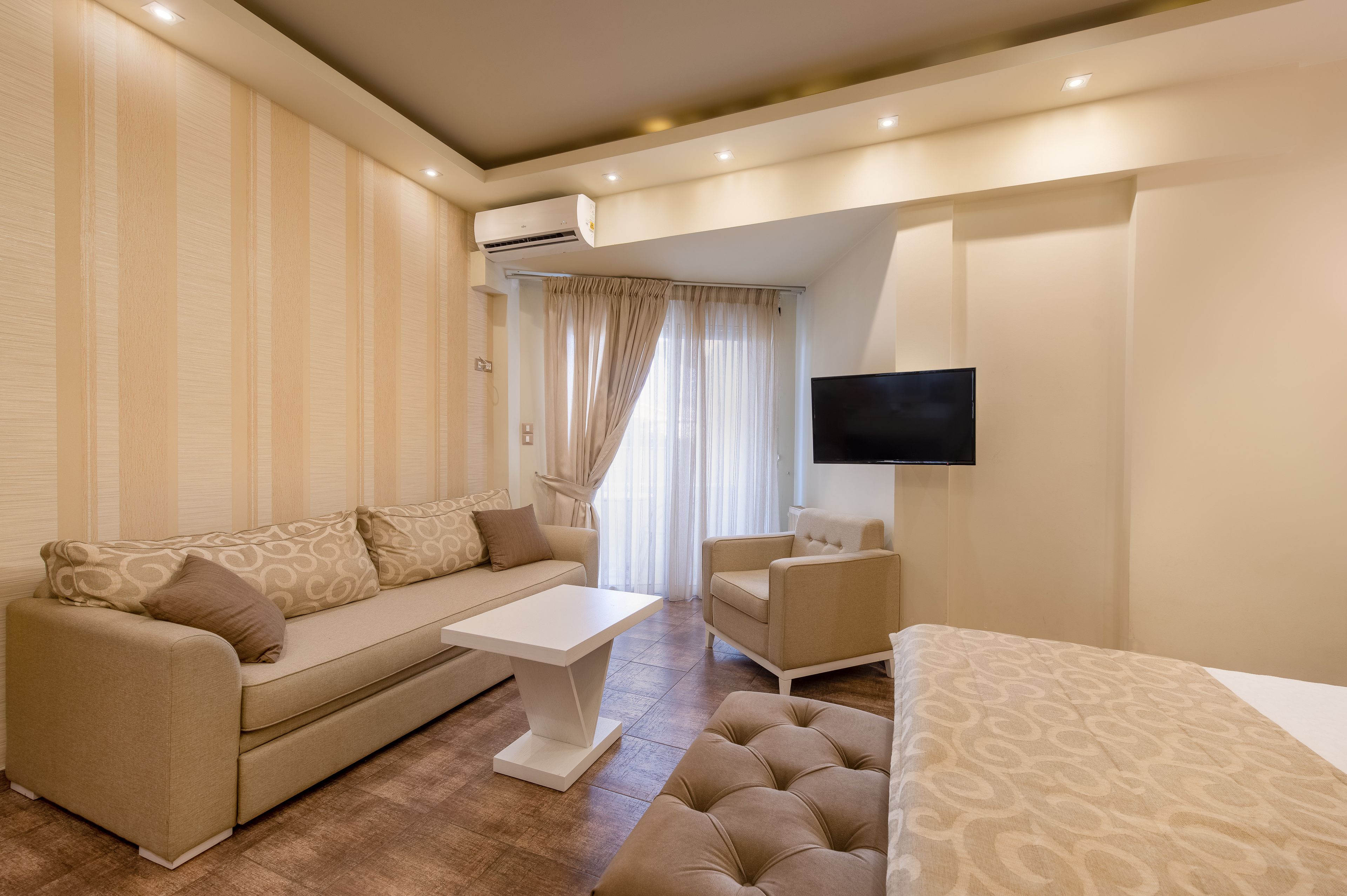 exclusive room | living area | tv