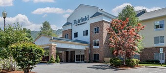 Fairfield Inn Suites by Marriott Cherokee