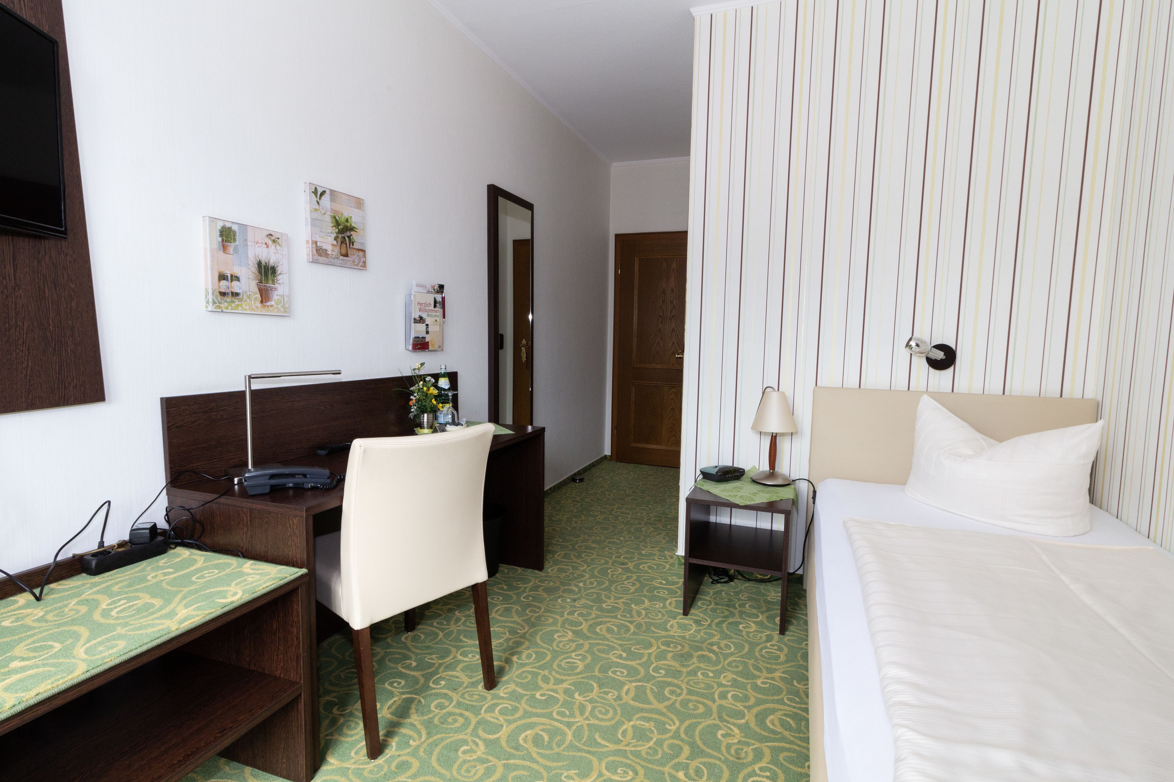 single room | individually decorated, individually furnished, desk, soundproofing