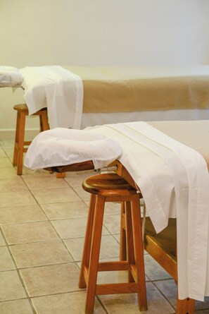 Body treatments, aromatherapy, body scrubs, facials - Hotel Hacienda Los Laureles - Spa (Oaxaca)