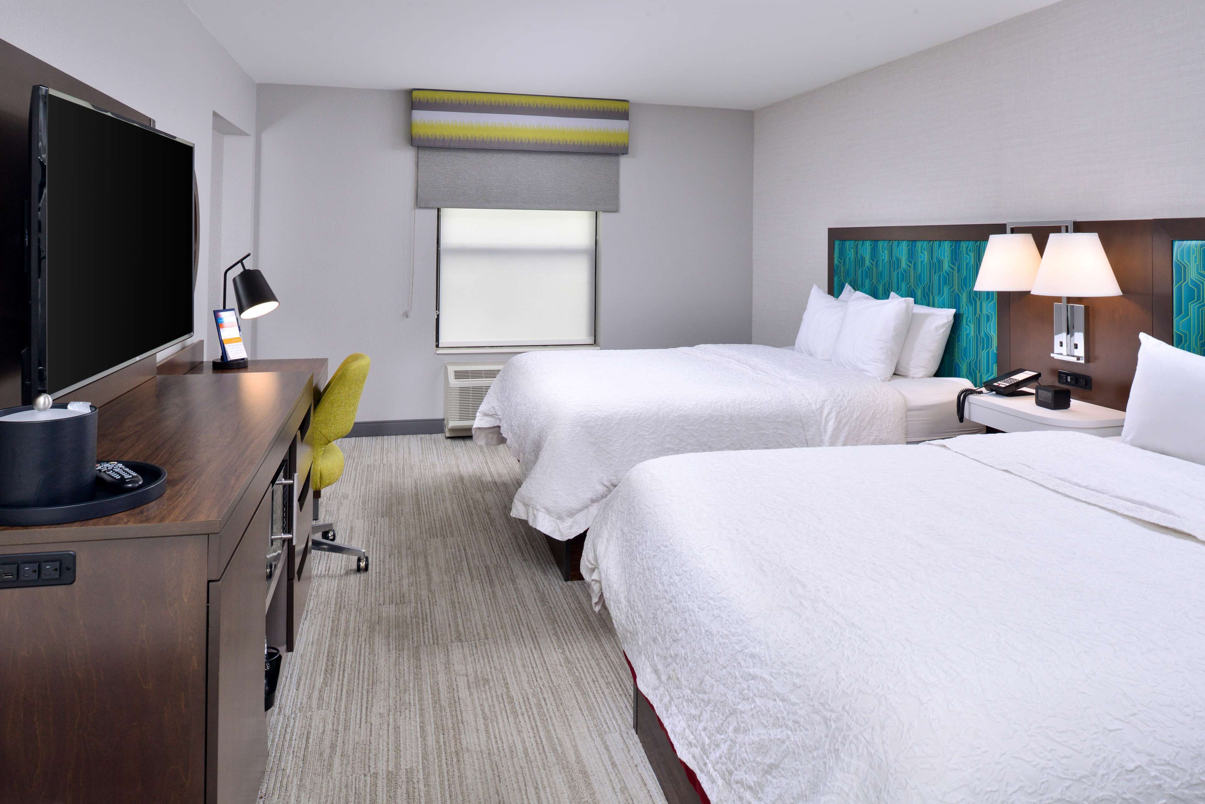 standard room | desk, iron/ironing board, free wifi, bed sheets