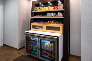 Restaurant - Hampton Inn LaPorte IN (La Porte)