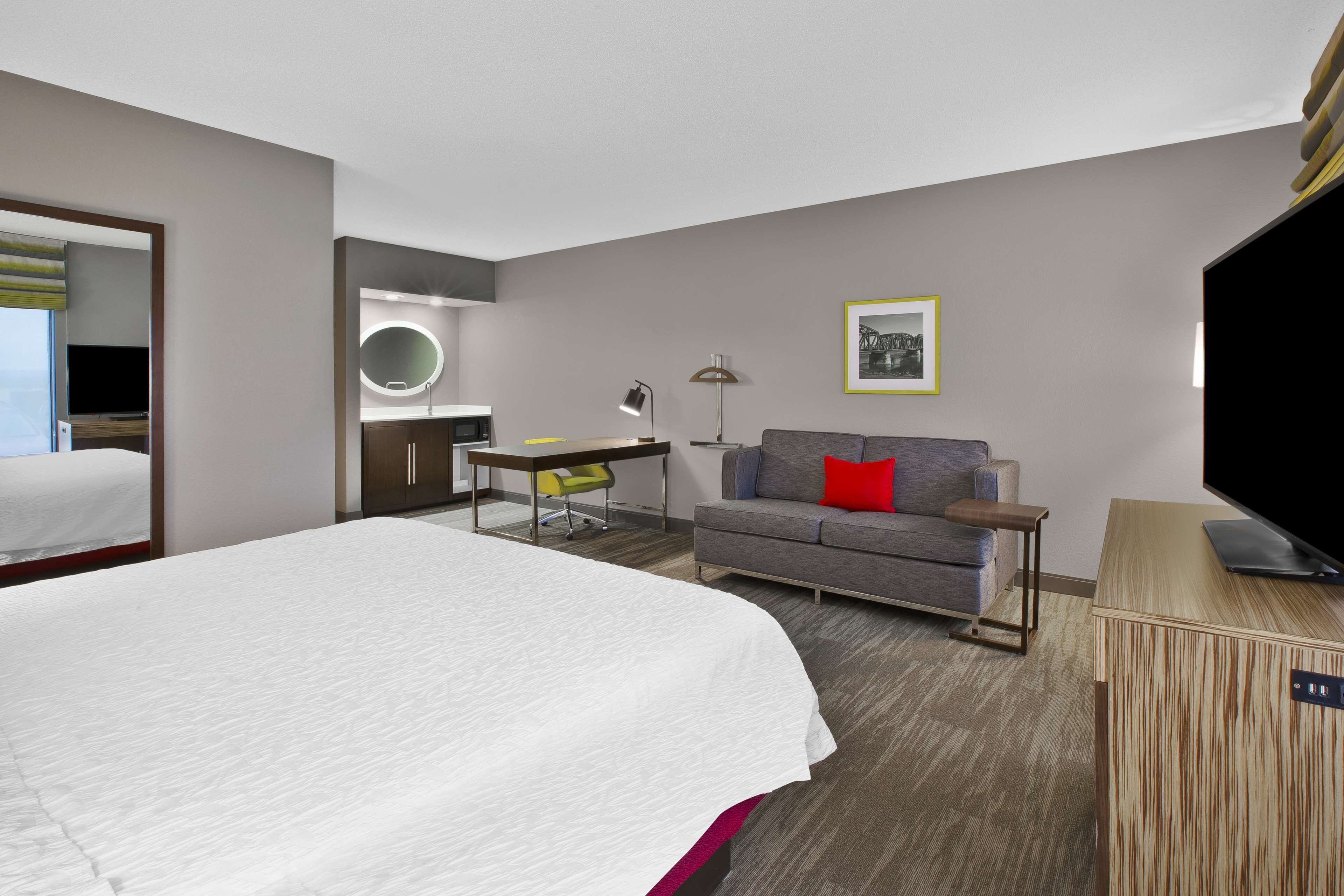 standard room | in-room safe, soundproofing, iron/ironing board, free cots/infant beds