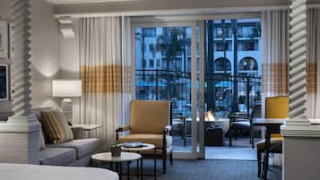 Exclusive Room, 1 King Bed, Patio (with Firepit) | Hypo-allergenic bedding, down comforters, pillowtop beds, in-room safe