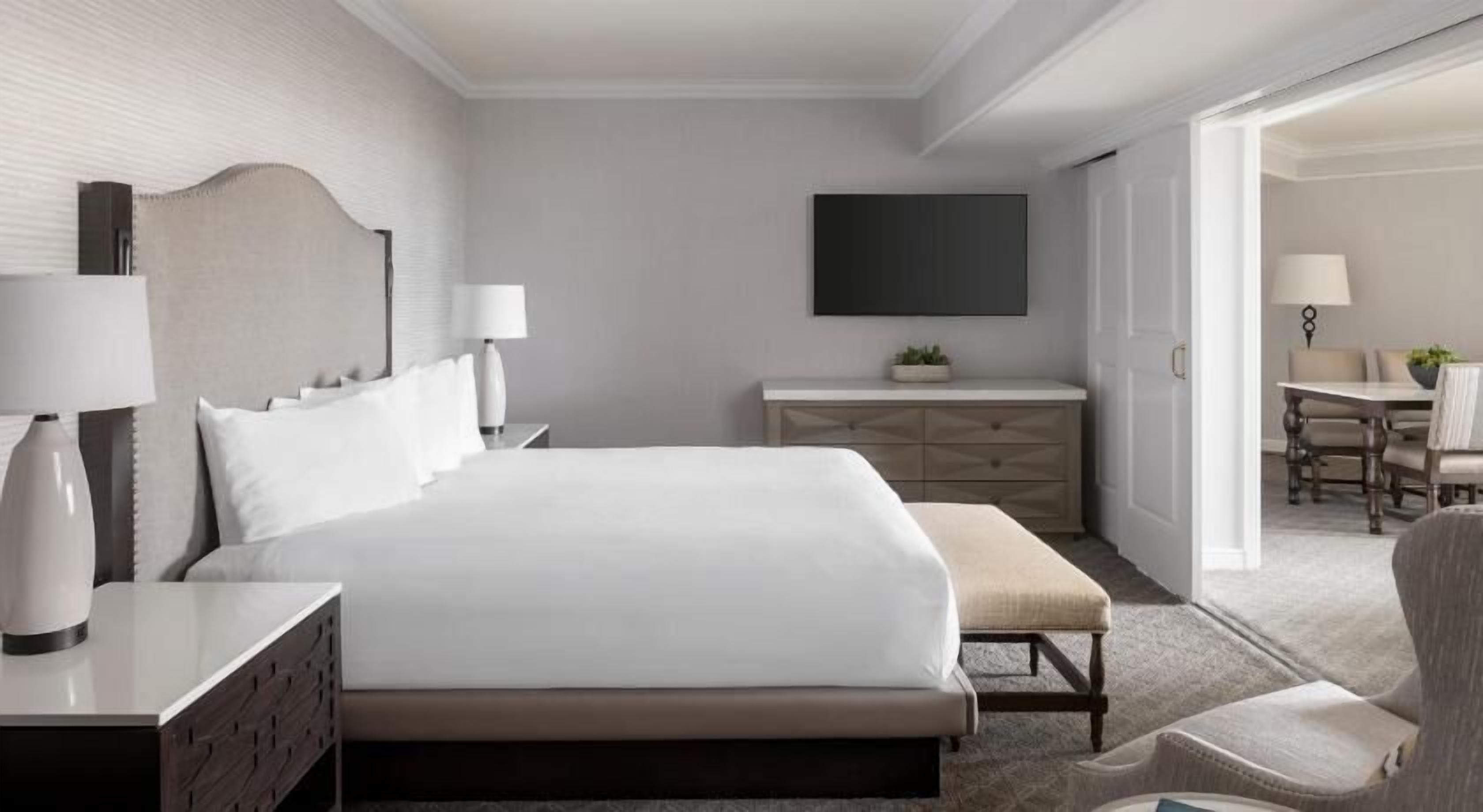 Allergitestet sengetøy, dundyner og senger med overmadrass