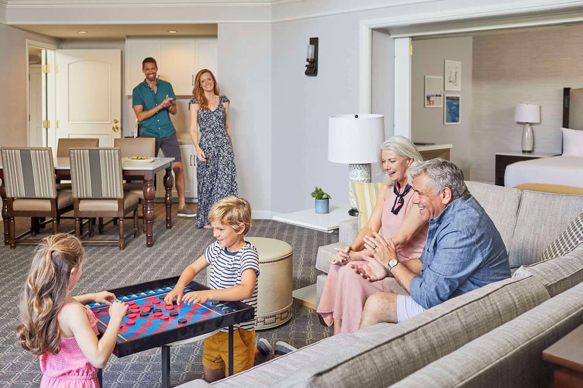 Huntington Suite | 1 bedroom, hypo-allergenic bedding, down comforters, pillowtop beds