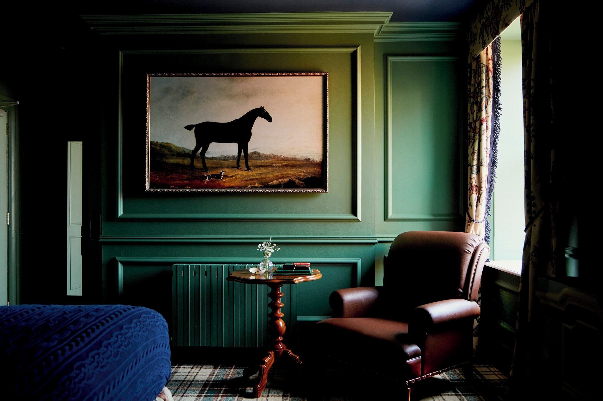 hypo-allergenic bedding, in-room safe, individually decorated