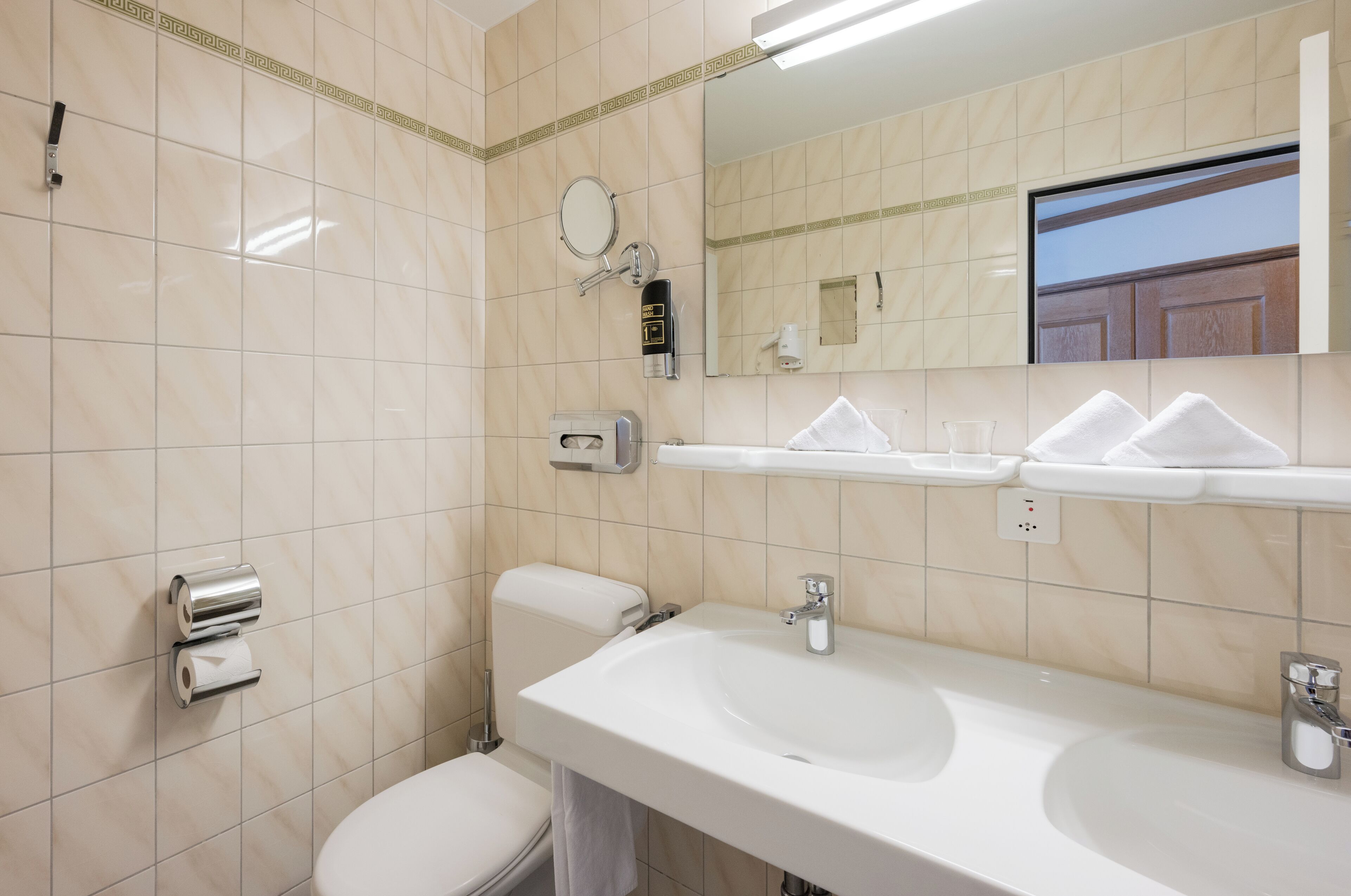 Photo - Ambassador Self Check-in Hotel