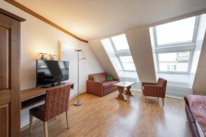 Literie hypoallergénique, minibar, coffres-forts dans les chambres