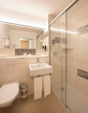 Bathroom - Ambassador Self Check-in Hotel (Lucerne)