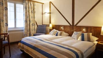 Literie hypoallergénique, coffres-forts dans les chambres