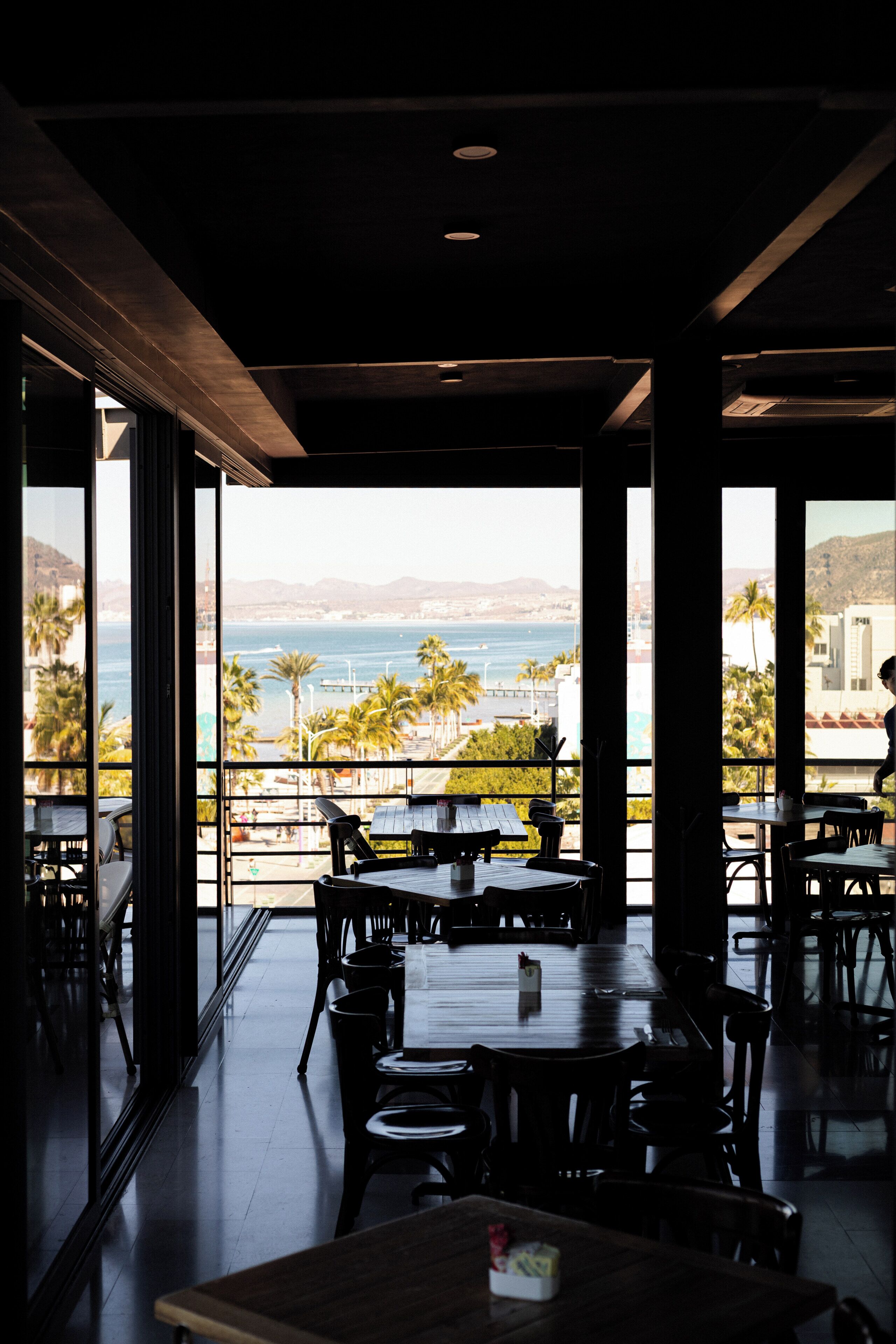 Breakfast, lunch, dinner served; ocean views