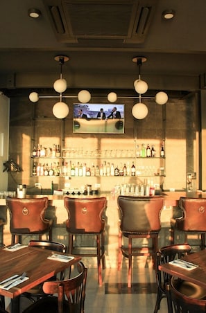 Bar (in der Unterkunft)