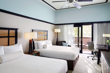 Premium Room, 2 Queen Beds | Terrace/patio at The Ambrose