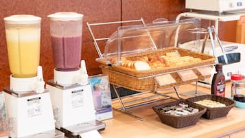 Free daily buffet breakfast