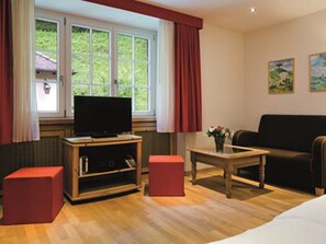 Habitació familiar | Minibar, caixa forta a l'habitació i wifi gratuïta 