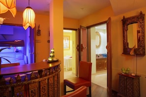 Couples treatment room(s), sauna, hot tub, Turkish bath/hammam