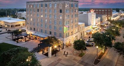The Lasalle Hotel, Bryan College Station, A Tribute Portfolio Hotel