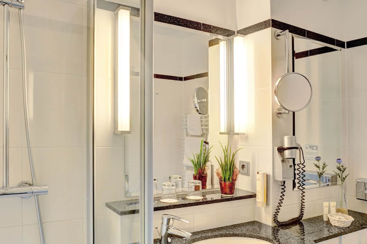 free toiletries, hair dryer, towels