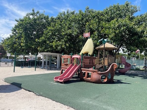 Children's play area - outdoor