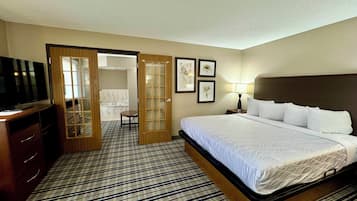 Superior Studio Suite, 1 King Bed, Non Smoking
