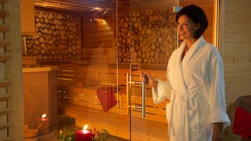 Sauna, bañera de hidromasaje, baño turco, tratamientos corporales