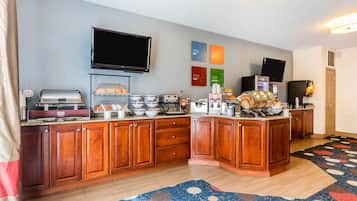 Free daily full breakfast