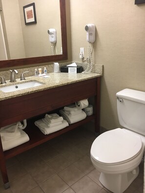 Combined shower/bathtub, free toiletries, hair dryer, towels - Comfort Inn & Suites South Burlington near University (South Burlington)