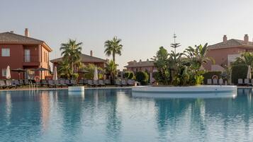 2 outdoor pools, pool umbrellas, sun loungers