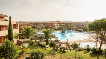 2 outdoor pools, pool umbrellas, pool loungers