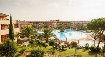 2 outdoor pools, pool umbrellas, sun loungers