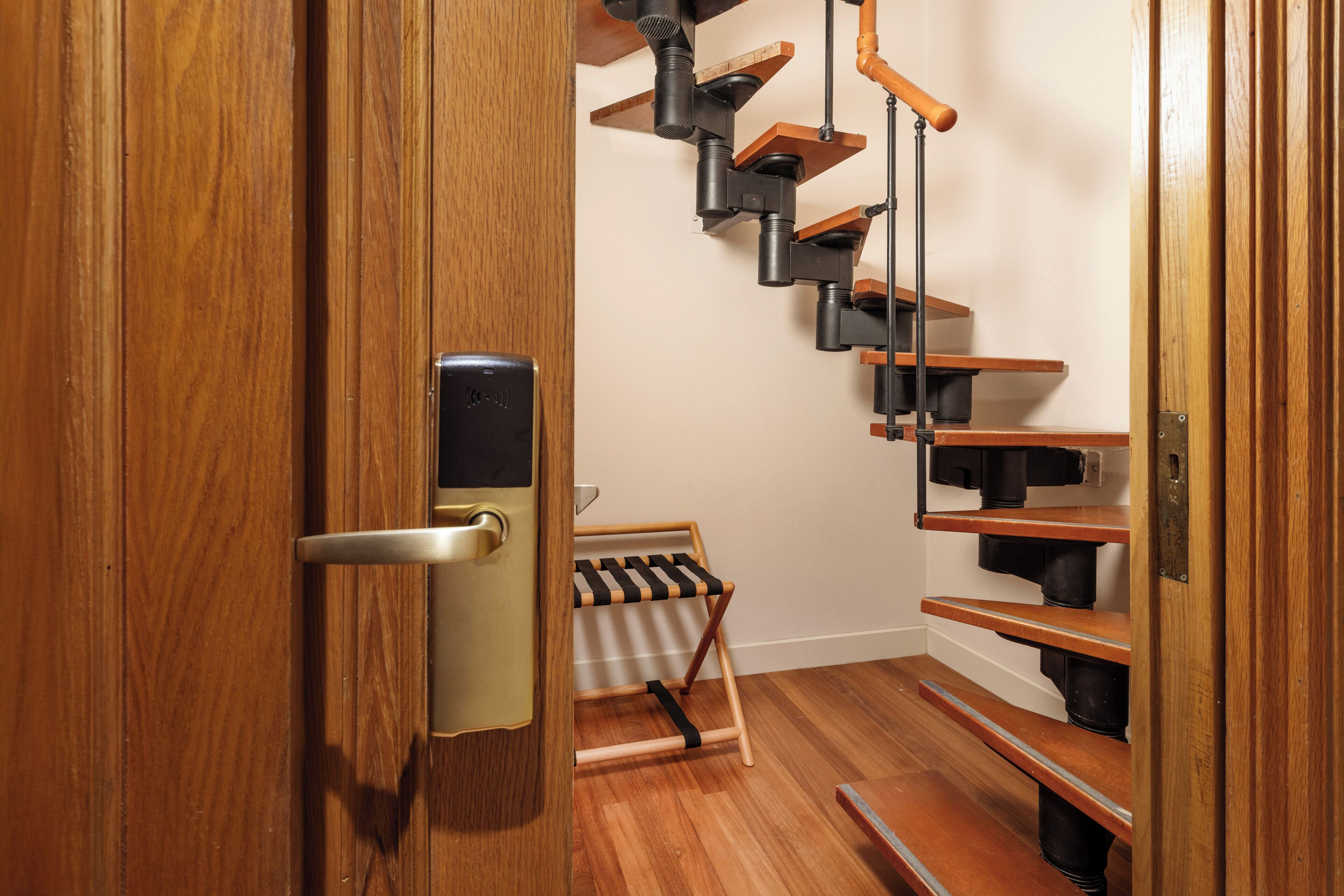 melia room, room, terrace, sea view | 1 bedroom, minibar, in-room safe, desk