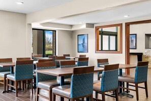 Desayuno buffet incluido todos los días