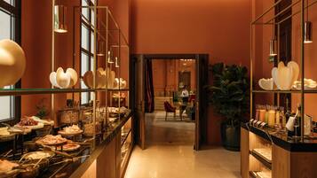 Esmorzar diari d'estil bufet (35 EUR per persona)