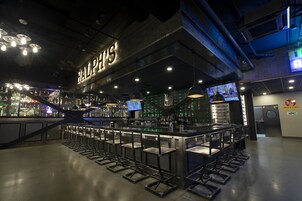 Bar (en la propiedad)