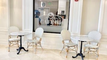 Cafe